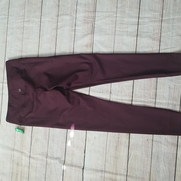 New Gap High Compression Leggings - Picture 7 of 9